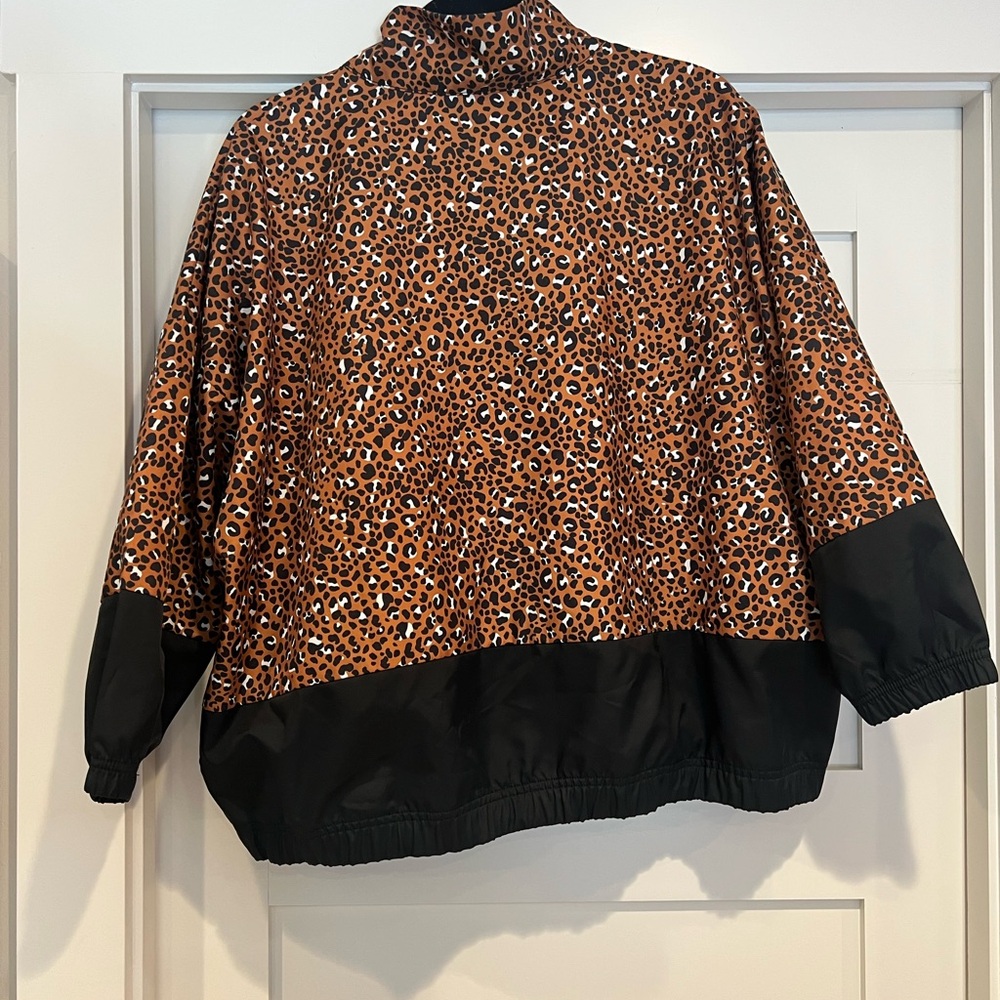 Nike Orange and Black Patterned Jacket - image 3